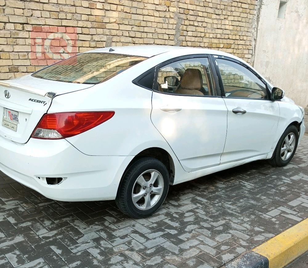 Hyundai Accent